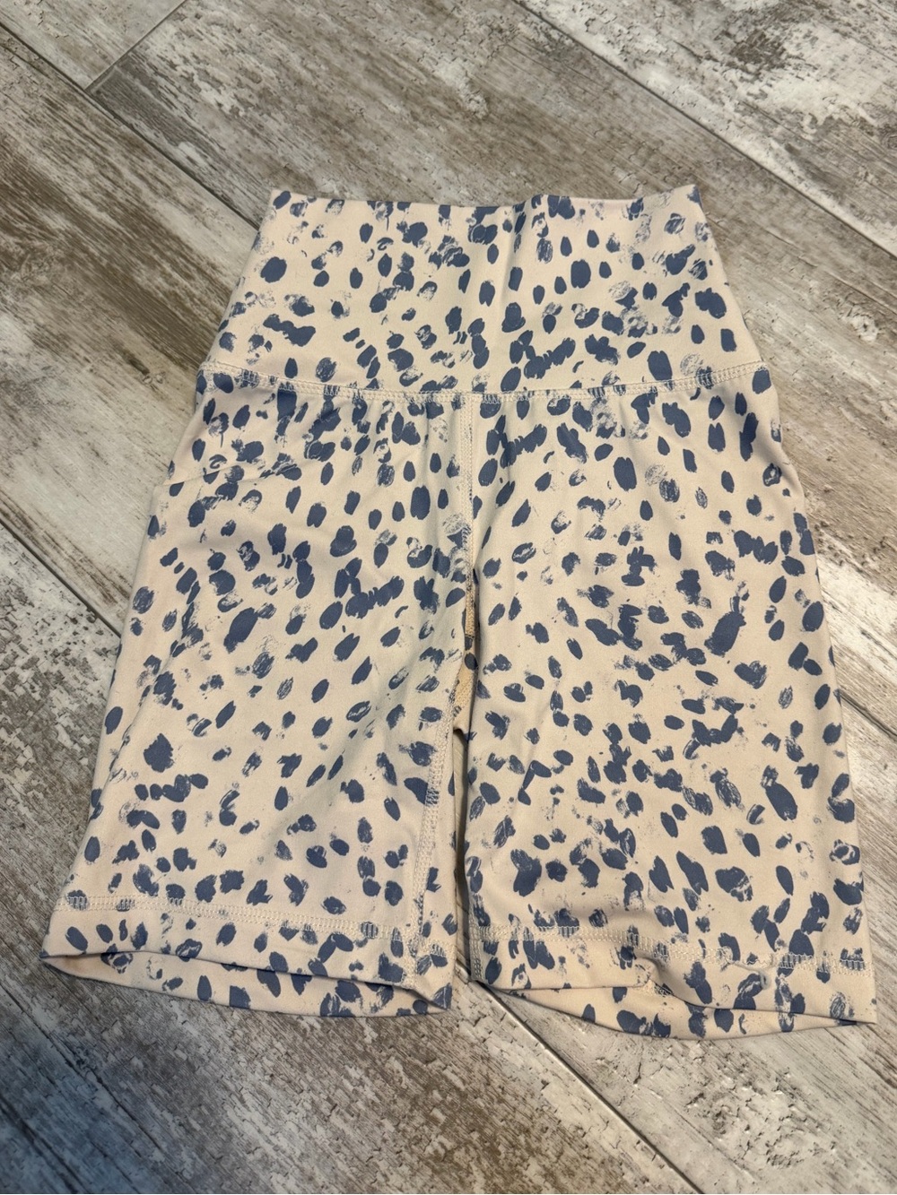 Yogalicious Cream Bike Shorts with Blue Spot Print